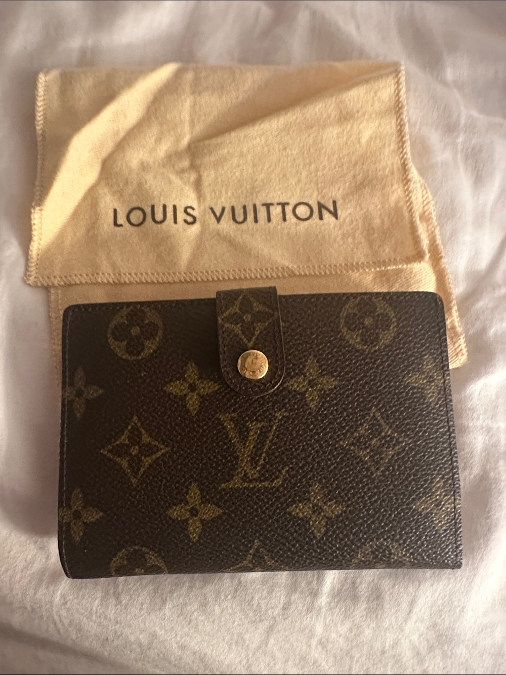 Louis Vuitton Monogram Snap Wallet in Brown